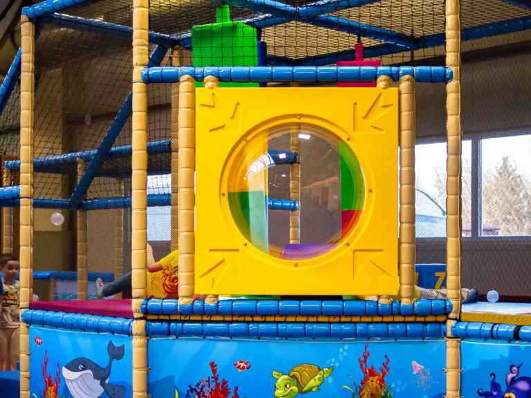 Bulaj na pirackim okręcie w Krainie Maluchów